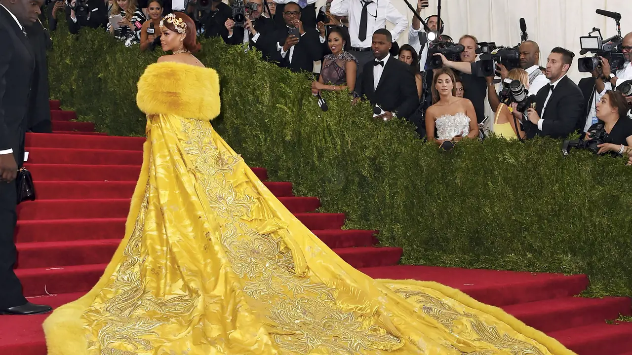 457 MET GALA Rihanna april 23 getty