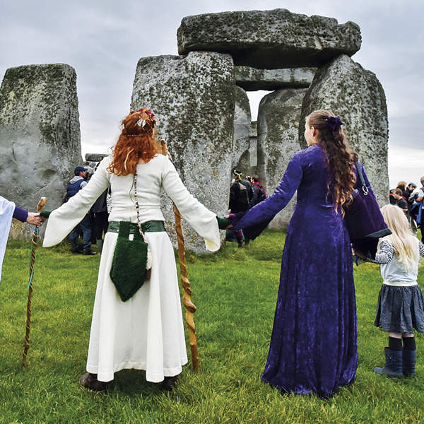 427 Witches of the New Forest Shutter 2