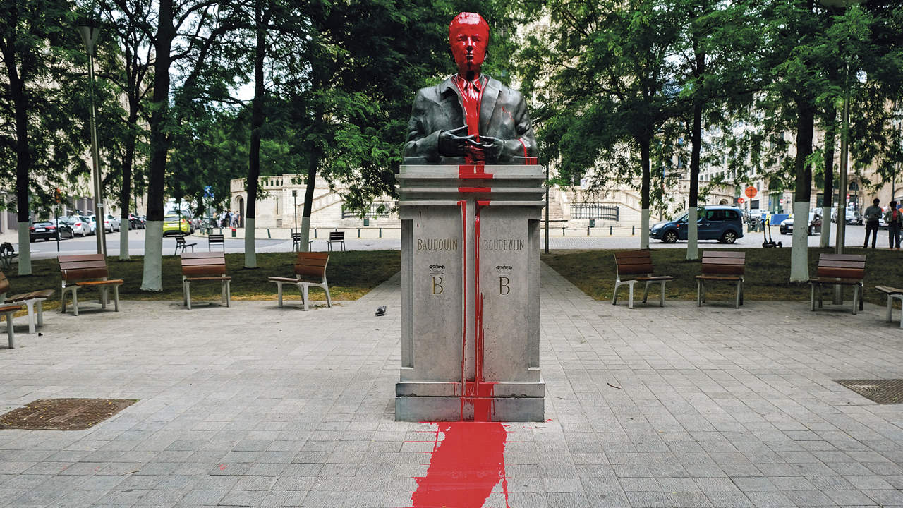 Statues Are Selfies in Bronze: You Can’t Bring History to Life with a Dead Art