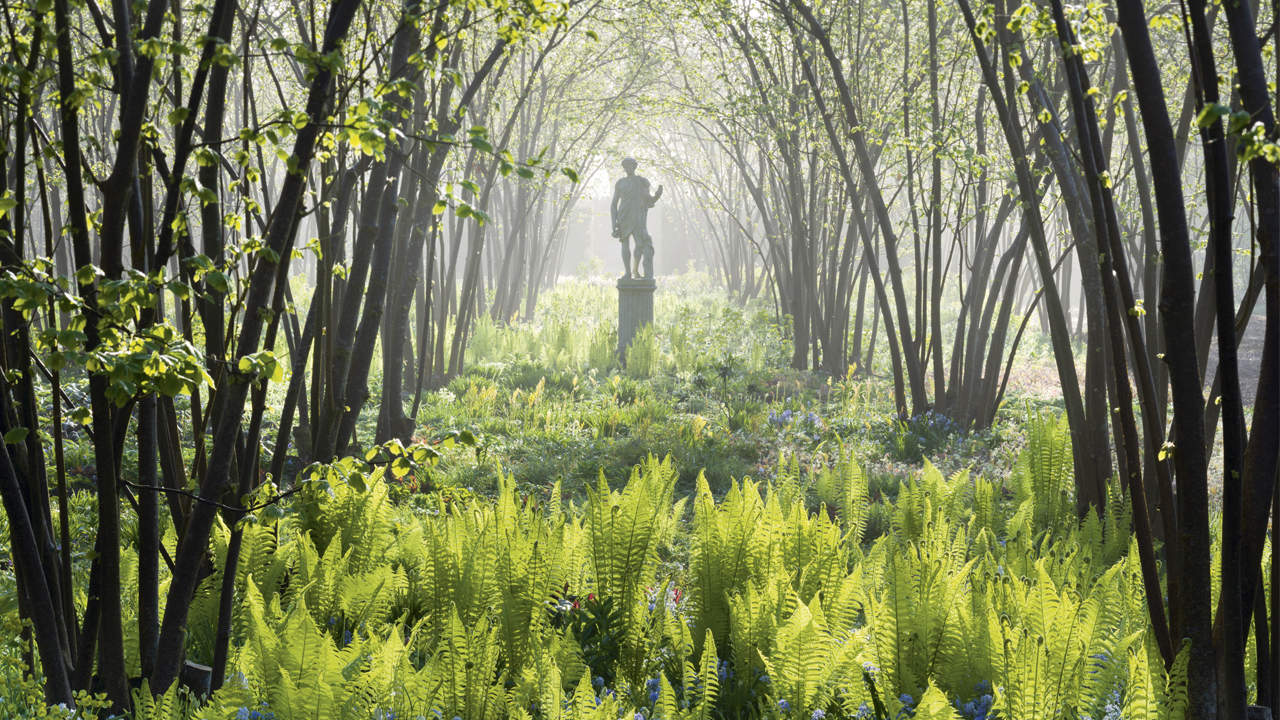 A Poetic Landscape: Sissinghurst  Castle Gardens