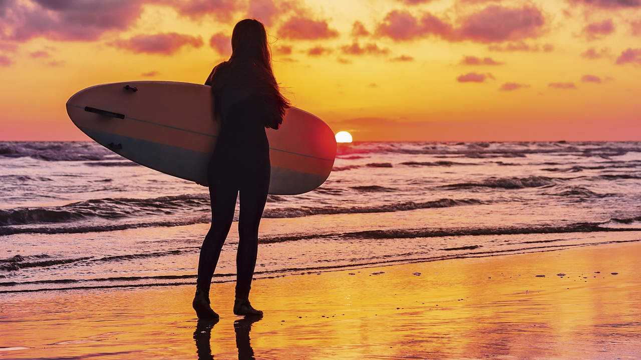 How to Surf: California Beach Culture