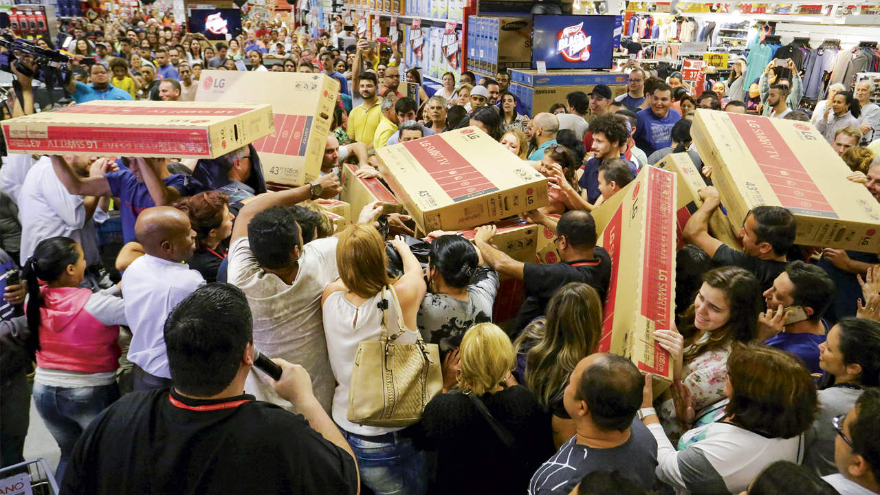 440 Black friday shutter